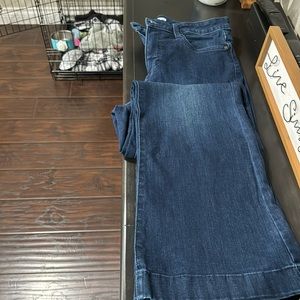 Gently used Wide bottom flare jeans by Lauren Conrad